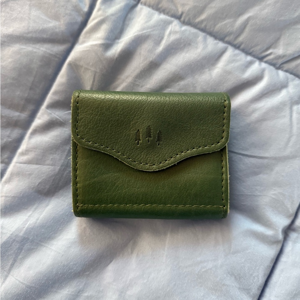 Portland Leather Small Bozeman Wallet in bacalar